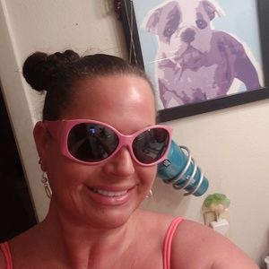 Pink fashion sunglasses